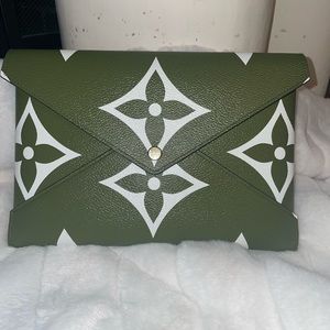 COPY - Louis Vuitton Kirigami Large Pouch